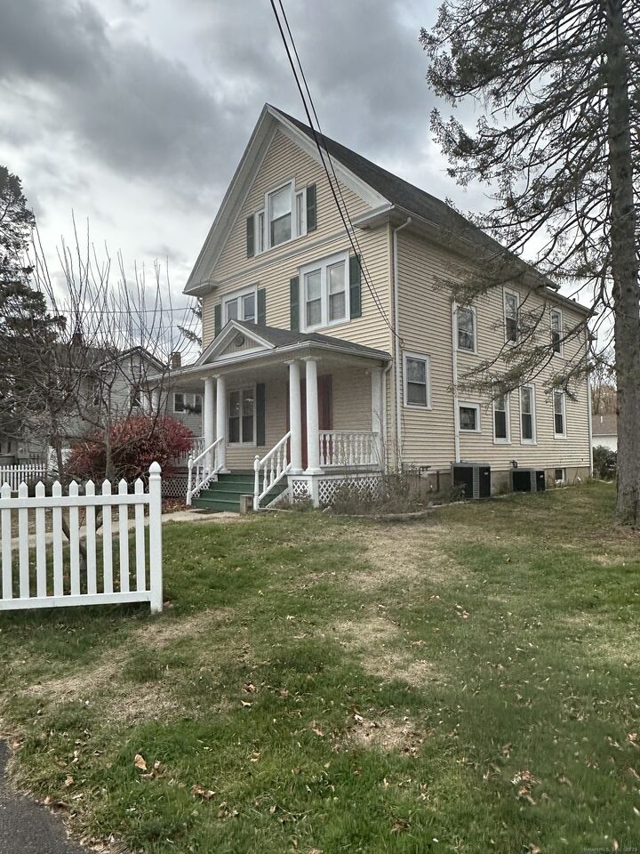 Property Photo: 421 Main Street CT 06492