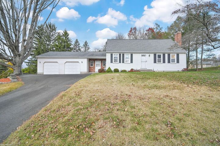 Property Photo:  39 Morningside Lane  CT 06489 