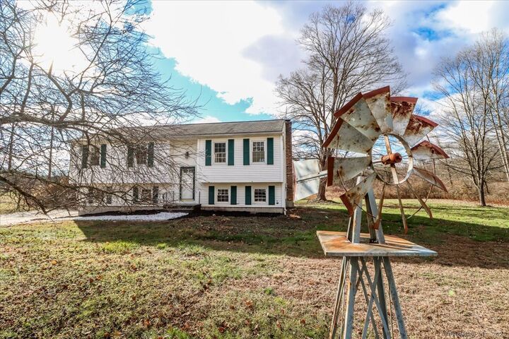 Property Photo:  27 Meadowland Drive  CT 06755 