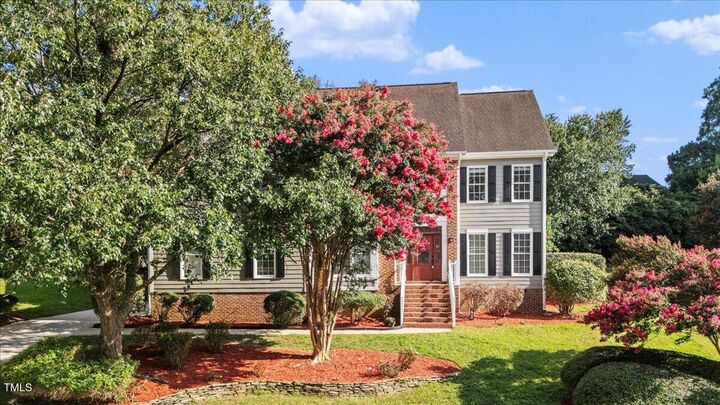 907 Haddon Hall Drive  Apex NC 27502 photo