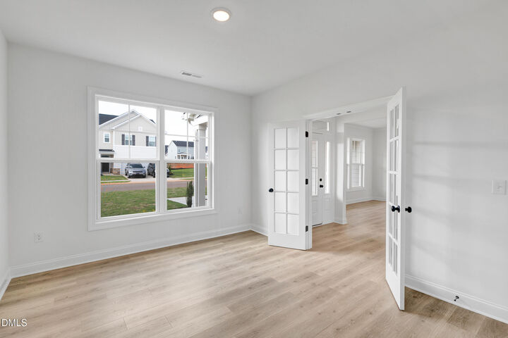 Property Photo: 467 Ravensworth Drive NC 27529