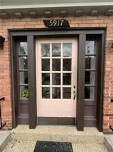 Property Photo:  5917 Walnut St 8  PA 15232 