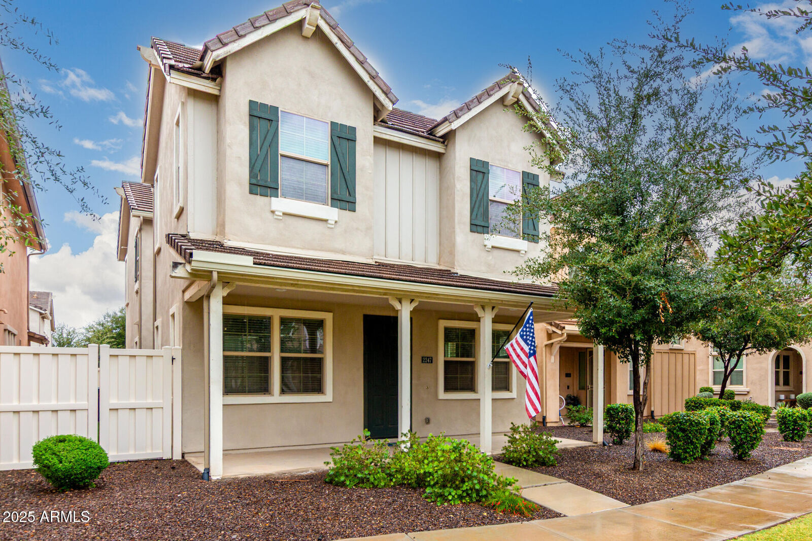 Property Photo:  2247 S Agnes Lane  AZ 85295 