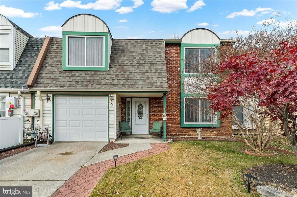 Property Photo:  9 Oriole Place  NJ 08021 