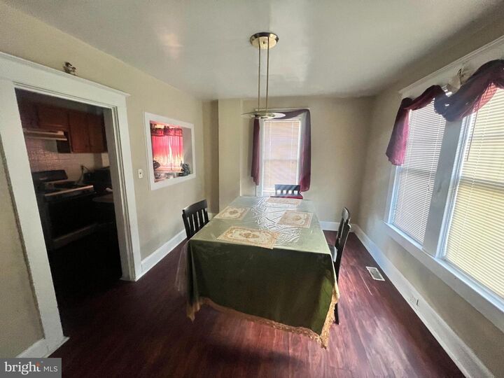 Property Photo:  71 W Boundary Avenue  PA 17401 