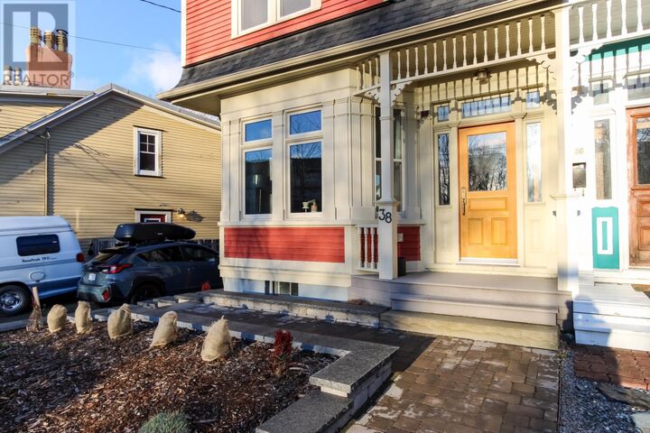 Photo de la propriété: 38 Bonaventure Avenue NL A1C 3Z5