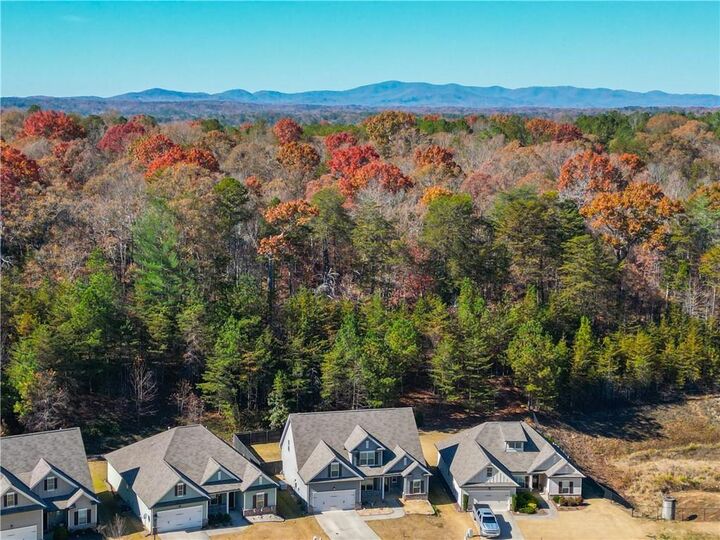 Property Photo: 312 Flowing Trail GA 30534