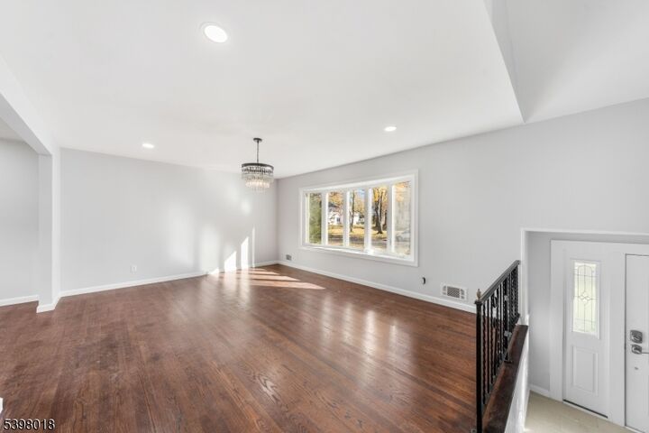 Property Photo: 19 Slope Dr NJ 07974