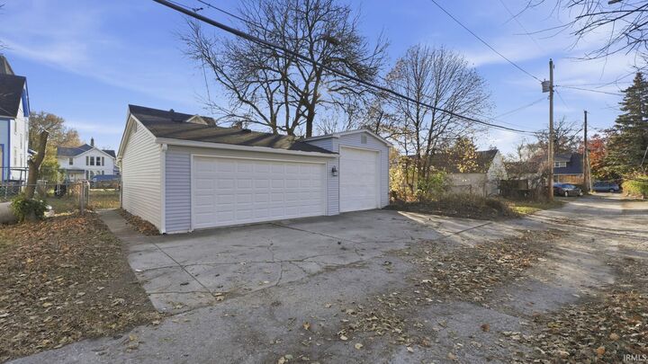 Property Photo:  1008 Home Avenue  IN 46807 