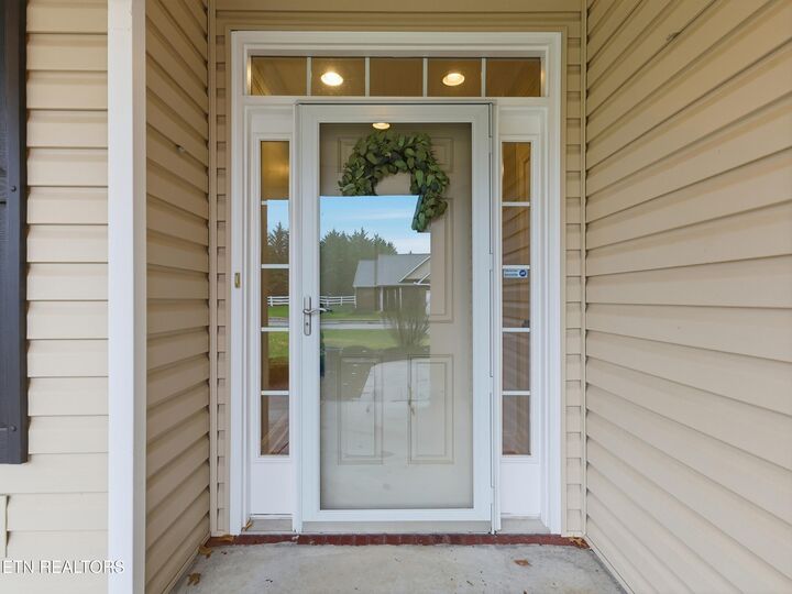 Property Photo: 5260 Fountain Head Lane TN 37918