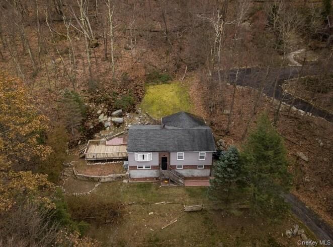 Property Photo: 4 Wonderland Drive NY 12533