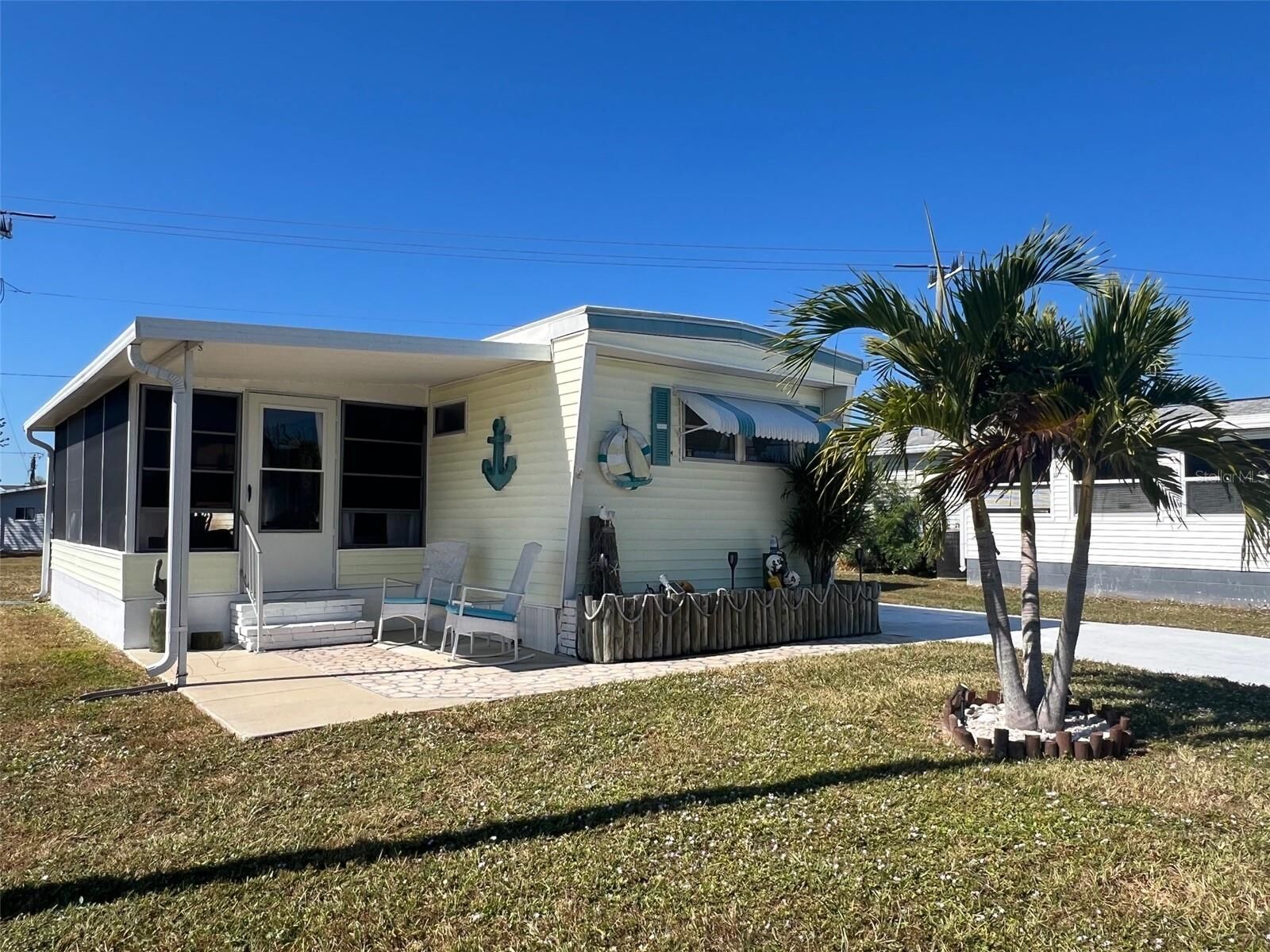 Property Photo:  354 Blackburn Boulevard  FL 34287 