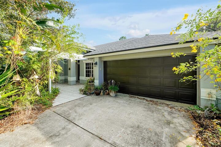 Property Photo: 19814 Moorgate Street FL 32833