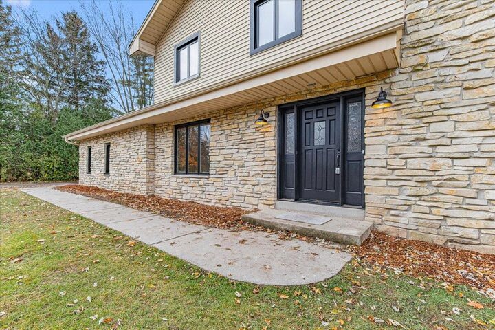 Property Photo:  11747 N Vega Ave  WI 53097 