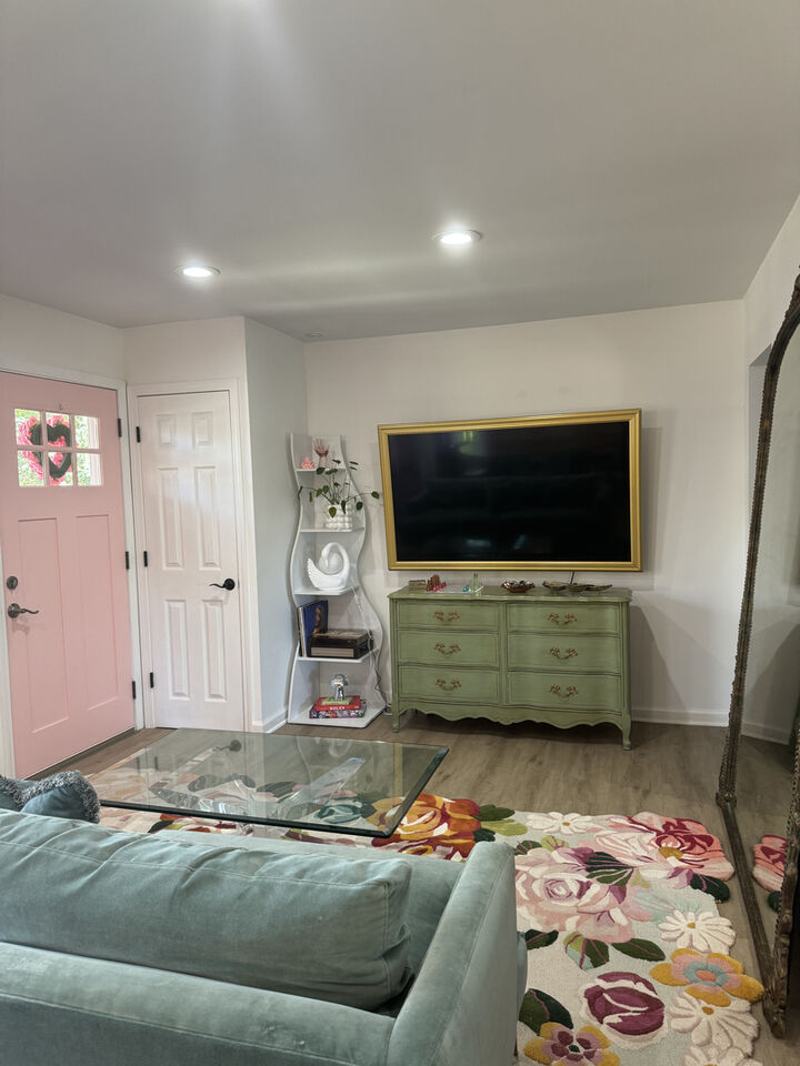 Property Photo: 644 W Hinsdale Avenue IL 60521