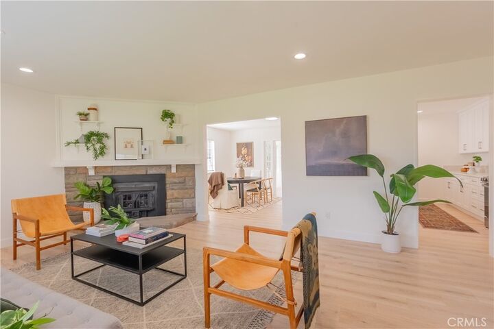 Property Photo: 9701 Crebs CA 91324