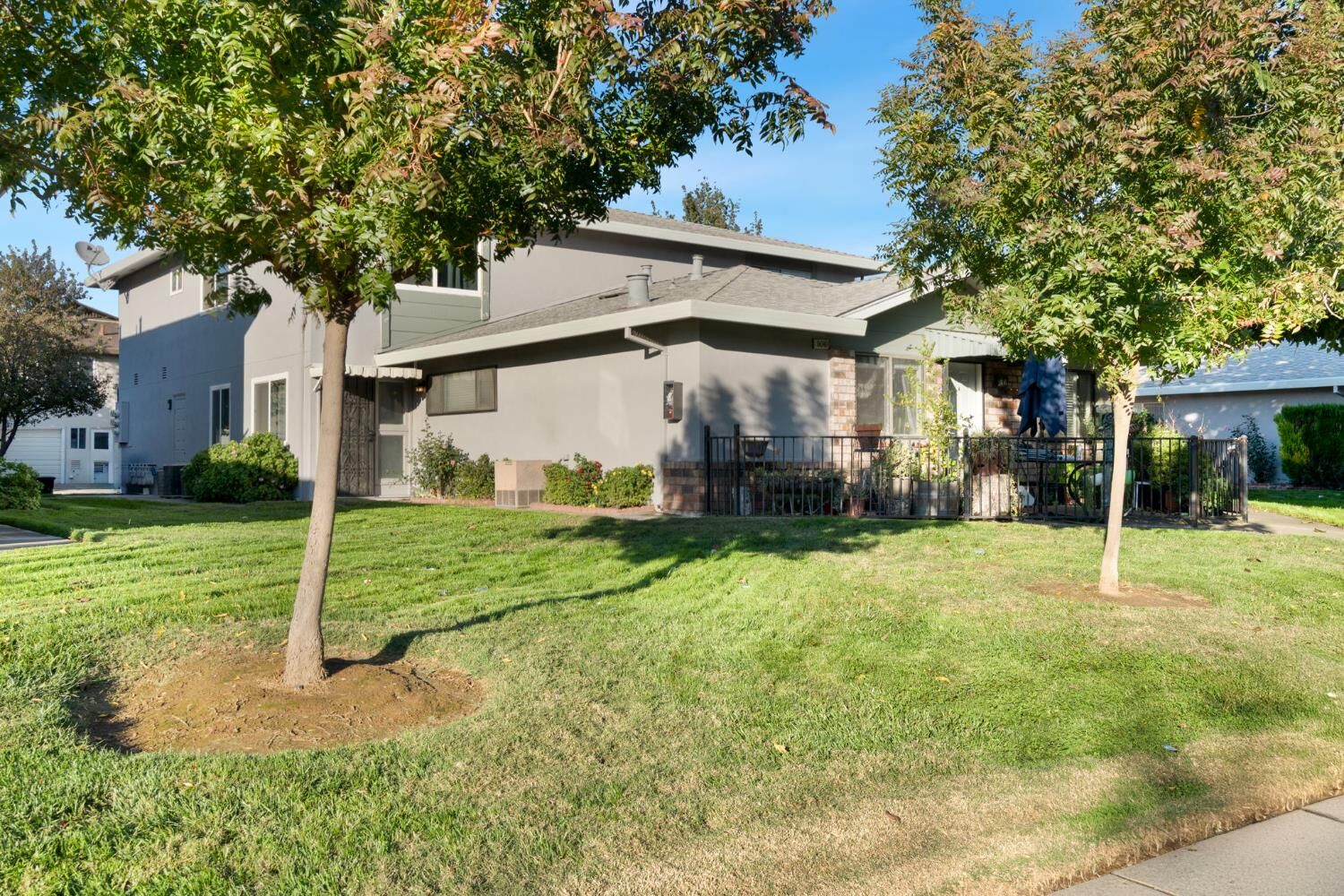 Property Photo:  9049 El Cajon Way 3  CA 95826 