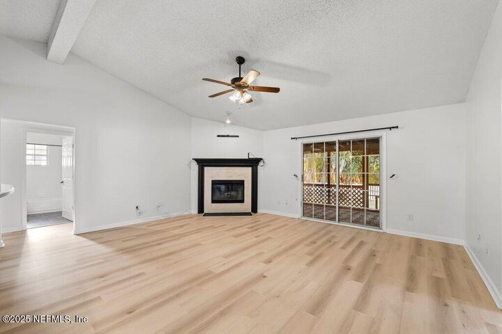 Property Photo: 11434 Wondering Pines Lane FL 32258