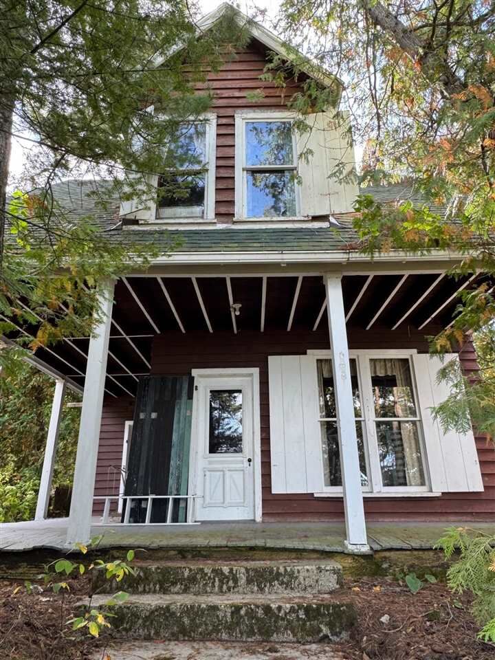 Property Photo:  416 Lakeside  MI 49701 