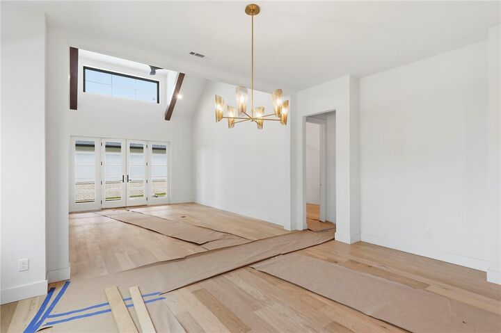 Property Photo:  722 W Central Avenue  AR 72712 
