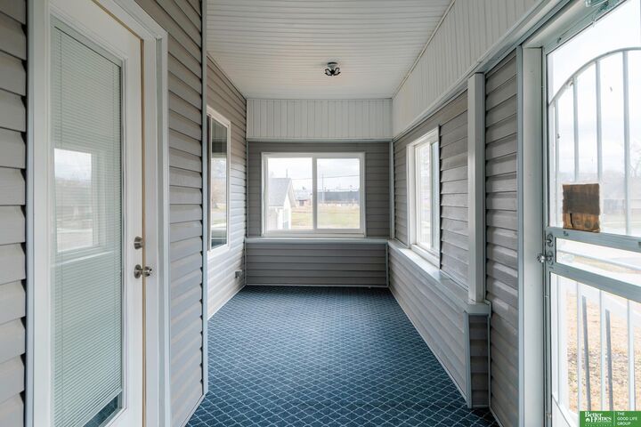 Property Photo: 1810 Locust Street NE 68110