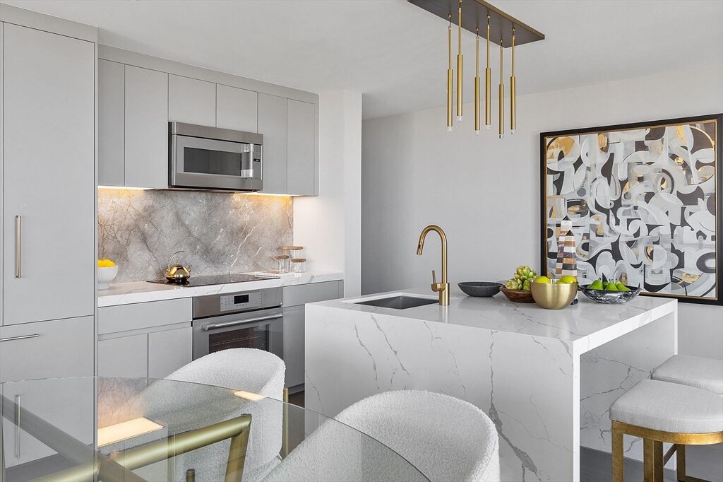 Property Photo:  55 Lagrange St 1703  MA 02116 