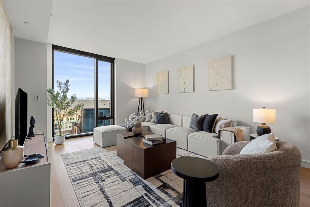 Property Photo:  55 Lagrange St 1703  MA 02116 