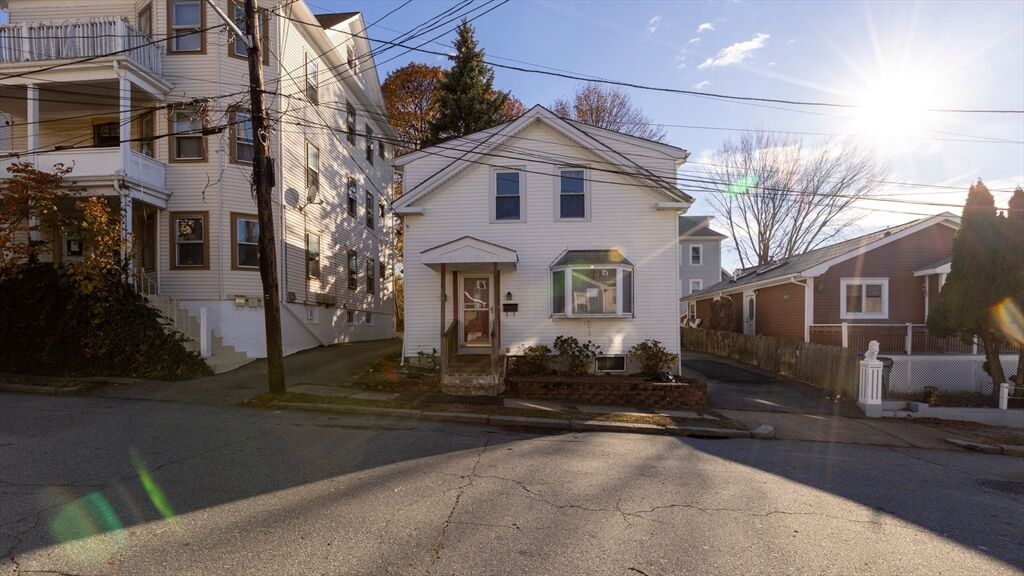 Property Photo:  185 Lippitt St  RI 02906 