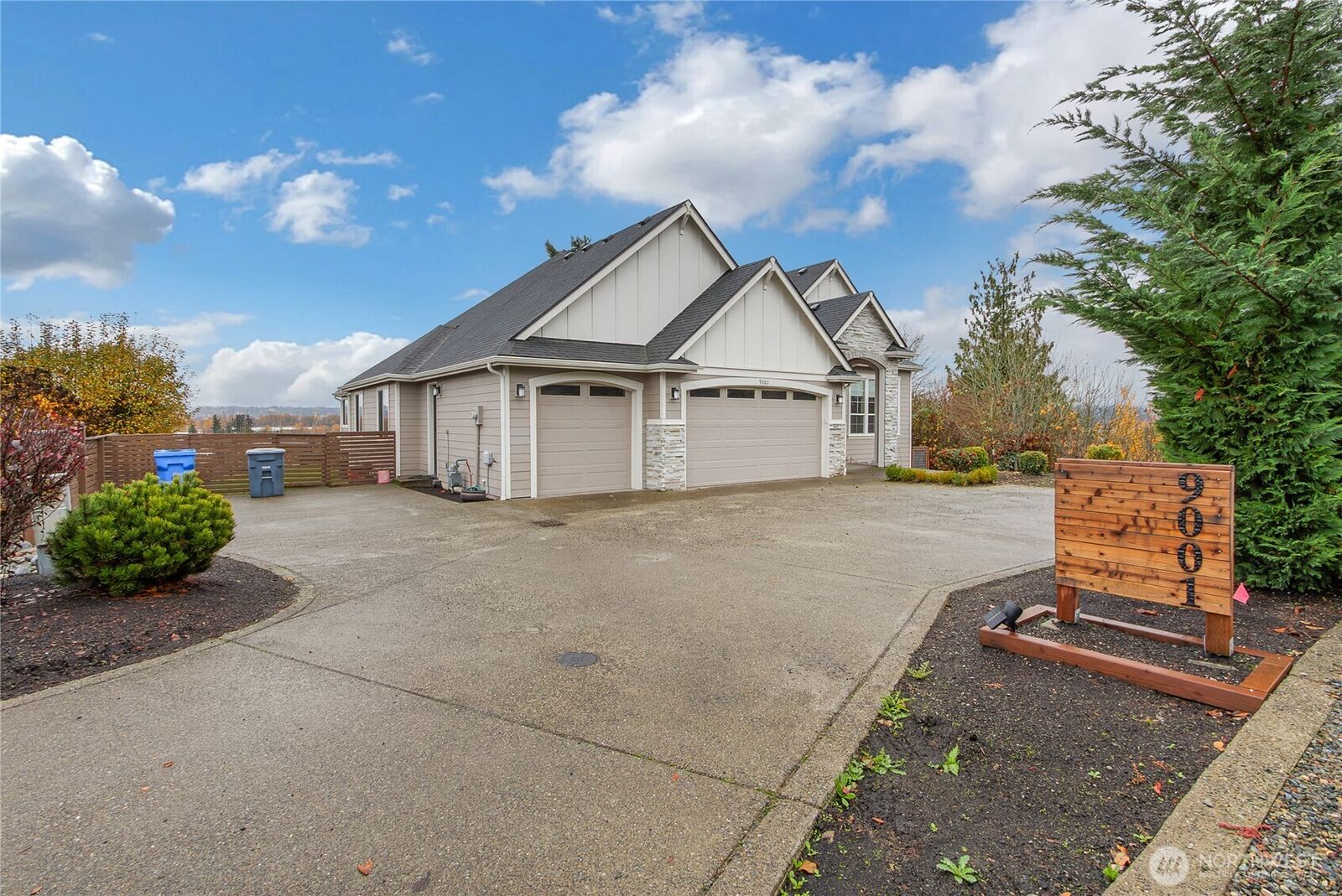 Property Photo: 9001 38th Street Ct E WA 98371
