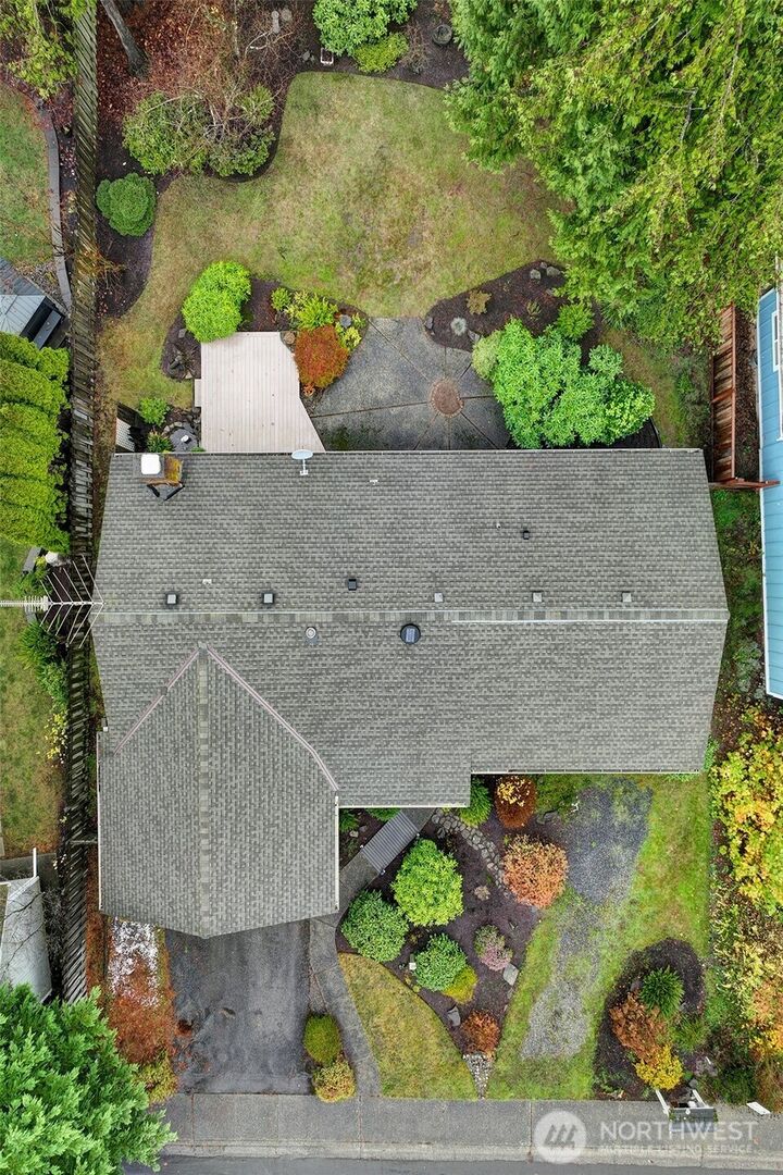 Property Photo: 8810 NE 138th Street WA 98034