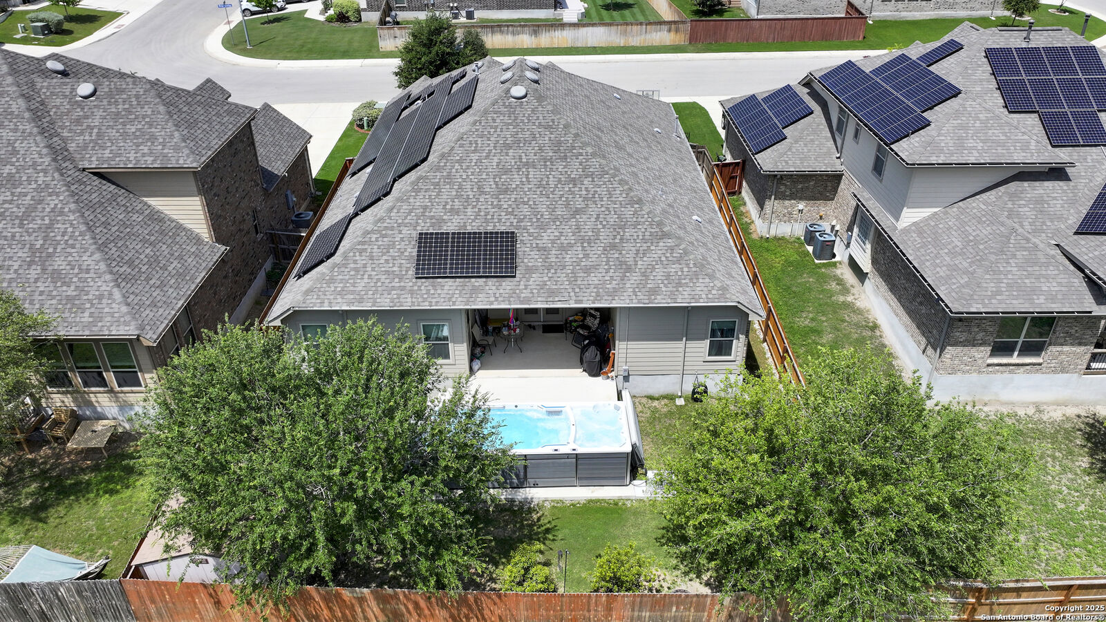 Property Photo: 1710 Briar Spring TX 78245