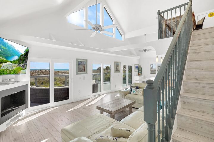 Property Photo:  1 E Street  FL 32080 