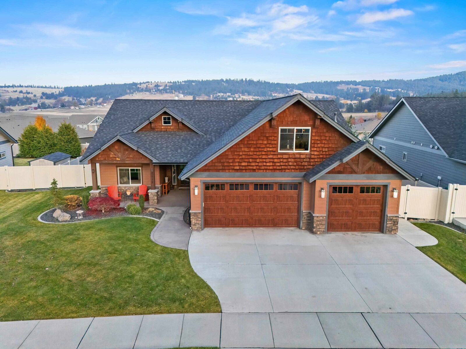 Property Photo: 5019 E 42nd Ave WA 99223