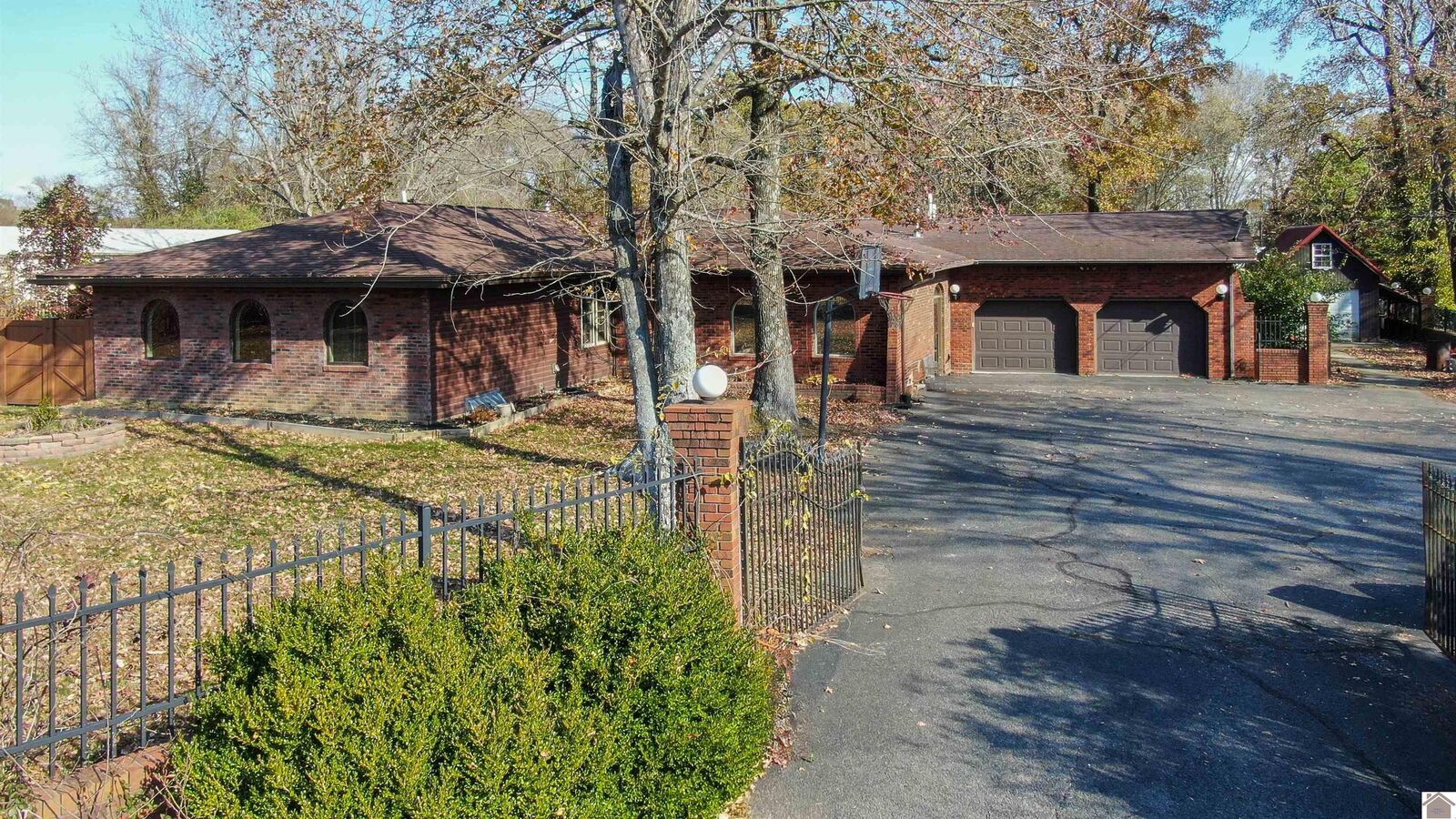 Property Photo: 4444 Schneidman Road KY 42003