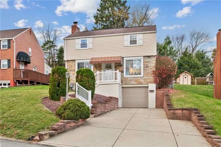 Property Photo:  5300 Spring Valley Dr  PA 15236 