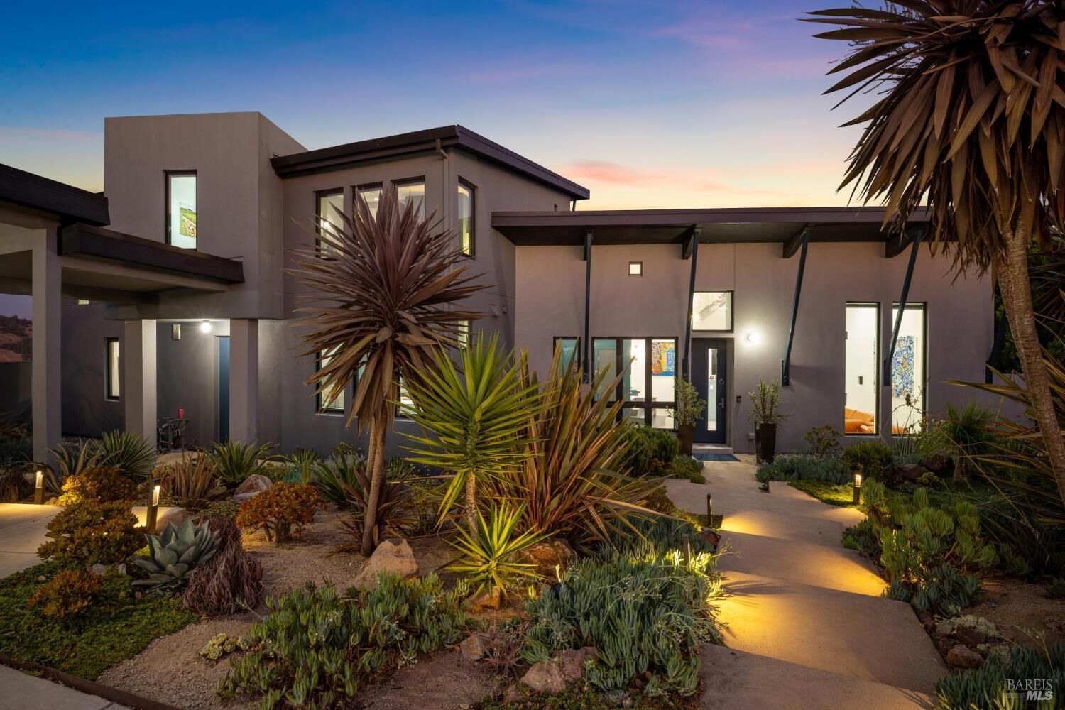 Property Photo: 3929 Rincon Ridge Drive CA 95404