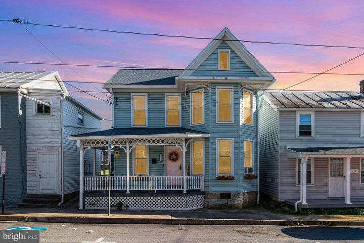 112 E Burd Street  Shippensburg PA 17257 photo