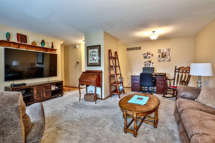 Property Photo: 3263 Roesch Boulevard OH 45014