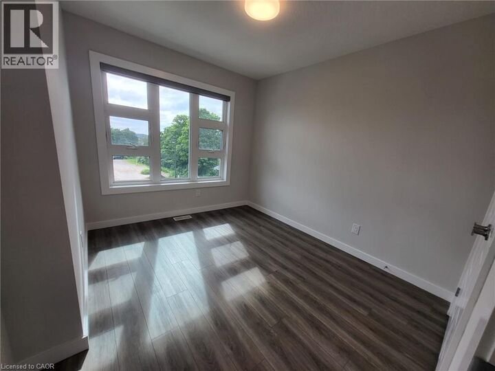 Property Photo:  118 Gravel Ridge Trail A8  ON N2E 0B8 