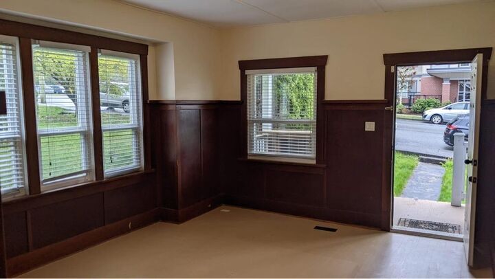 Property Photo: 33913 Pine Street BC V2S 2P4