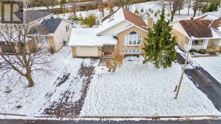 Property Photo:  34 Wellington Street East  ON K6H 6E5 