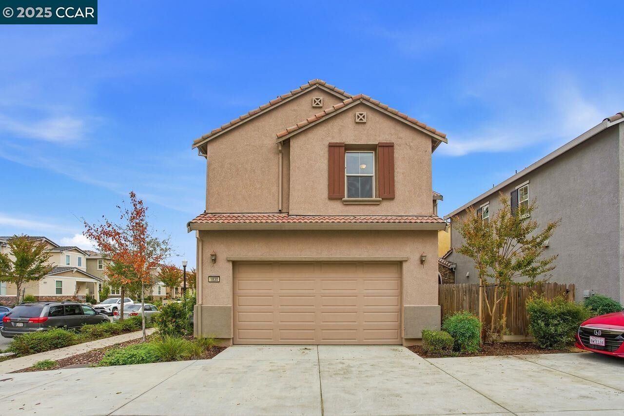 Property Photo: 1830 Yellowwood Ave CA 95834