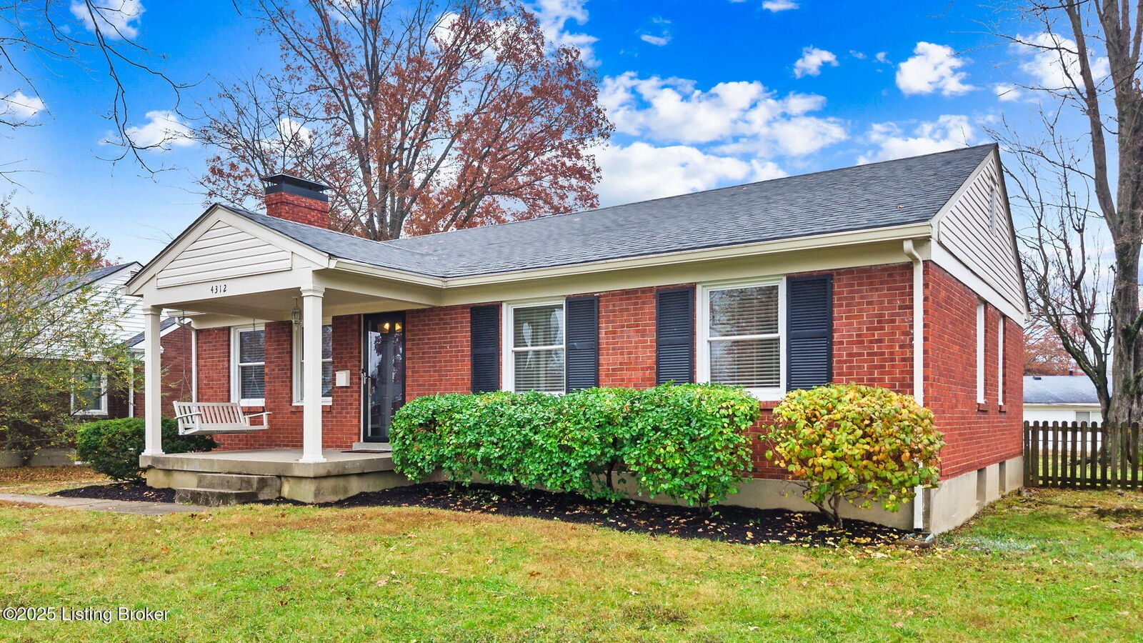 Property Photo:  4312 Kinloch Rd  KY 40207 