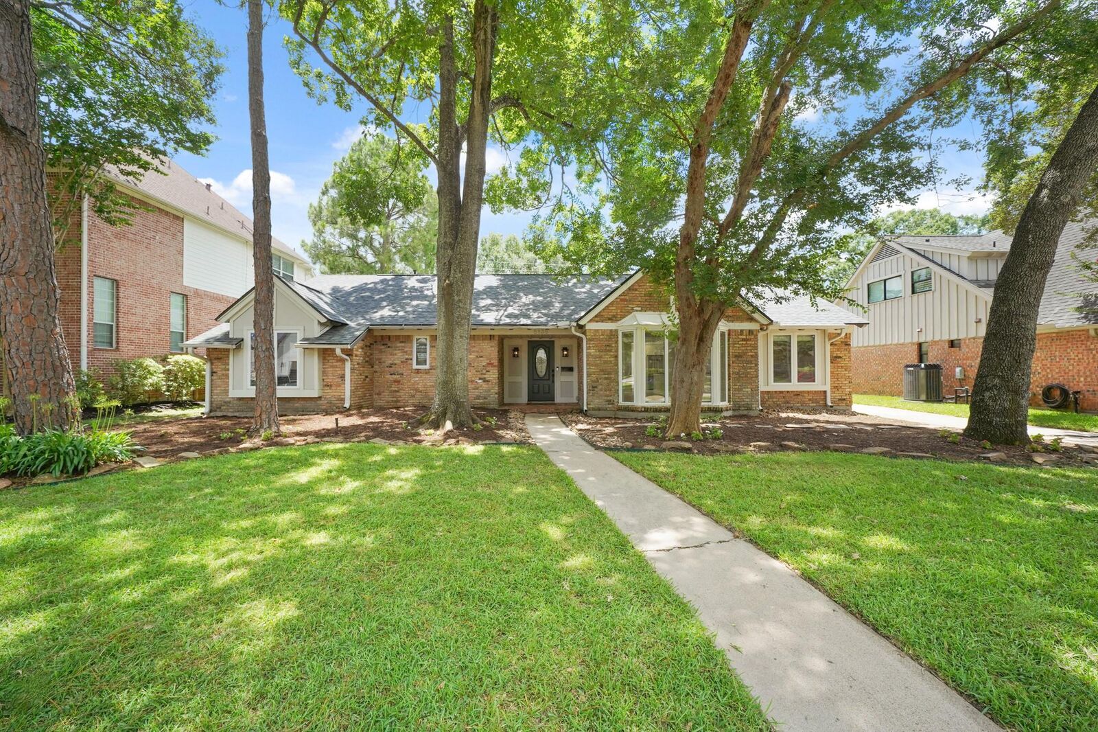 Property Photo:  5135 Loch Lomond Drive  TX 77096 