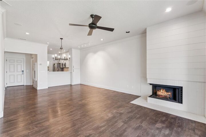 Property Photo:  467 Hamptoncrest Circle 301  FL 32746 