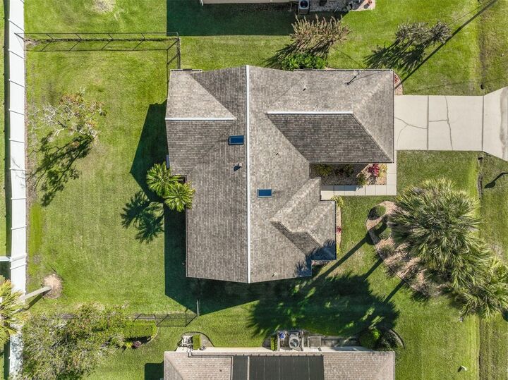 Property Photo:  5 Westglen Drive  FL 32164 