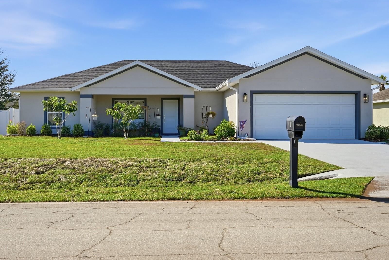 Property Photo:  11 Eric Drive  FL 32164 