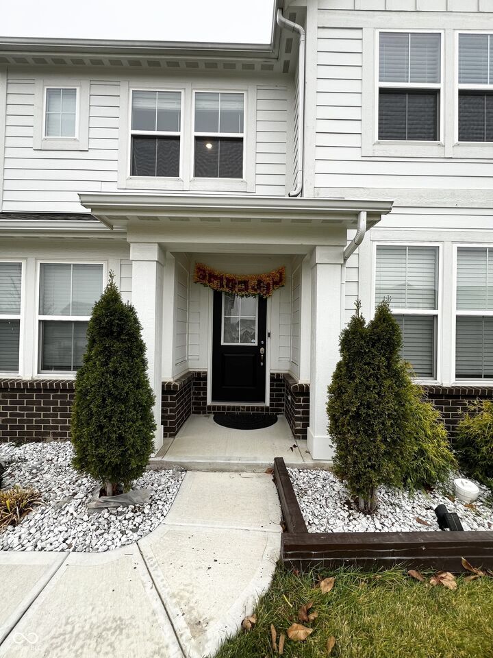 Property Photo:  11948 Sonoran Run  IN 46037 