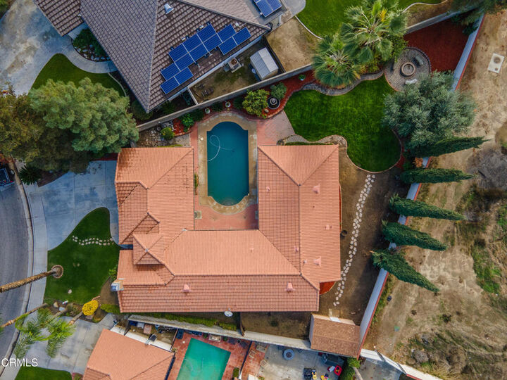 Property Photo: 3213 Waterloo Place CA 93311