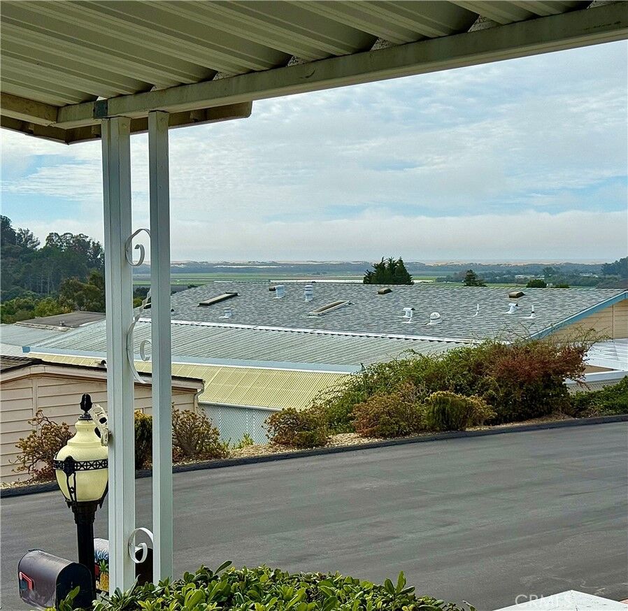 Property Photo:  816 Innesley Drive  CA 93420 